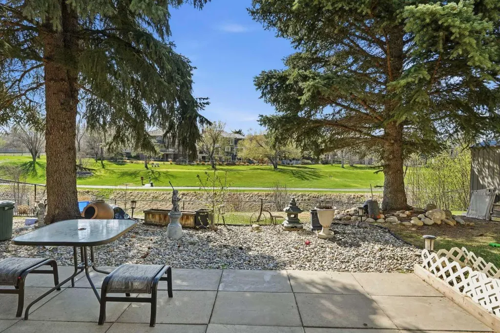 11516 Douglas Woods Rise SE Calgary AB T2Z1Z9