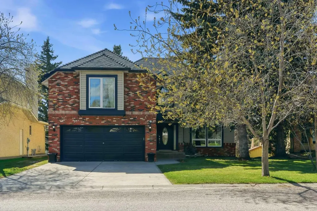 11516 Douglas Woods Rise SE Calgary AB T2Z1Z9