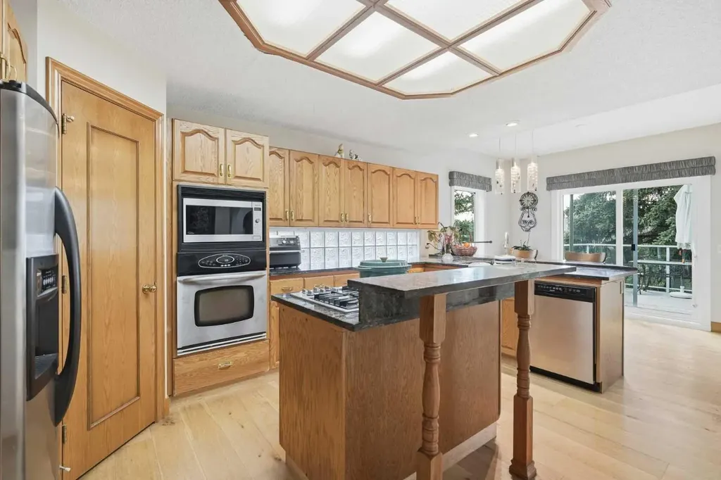 11516 Douglas Woods Rise SE Calgary AB T2Z1Z9