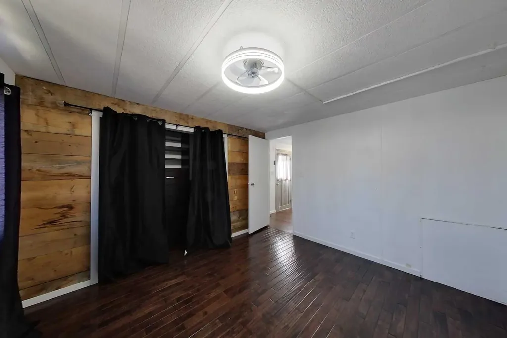 812 6 Avenue SW Slave Lake AB T0G 2A4