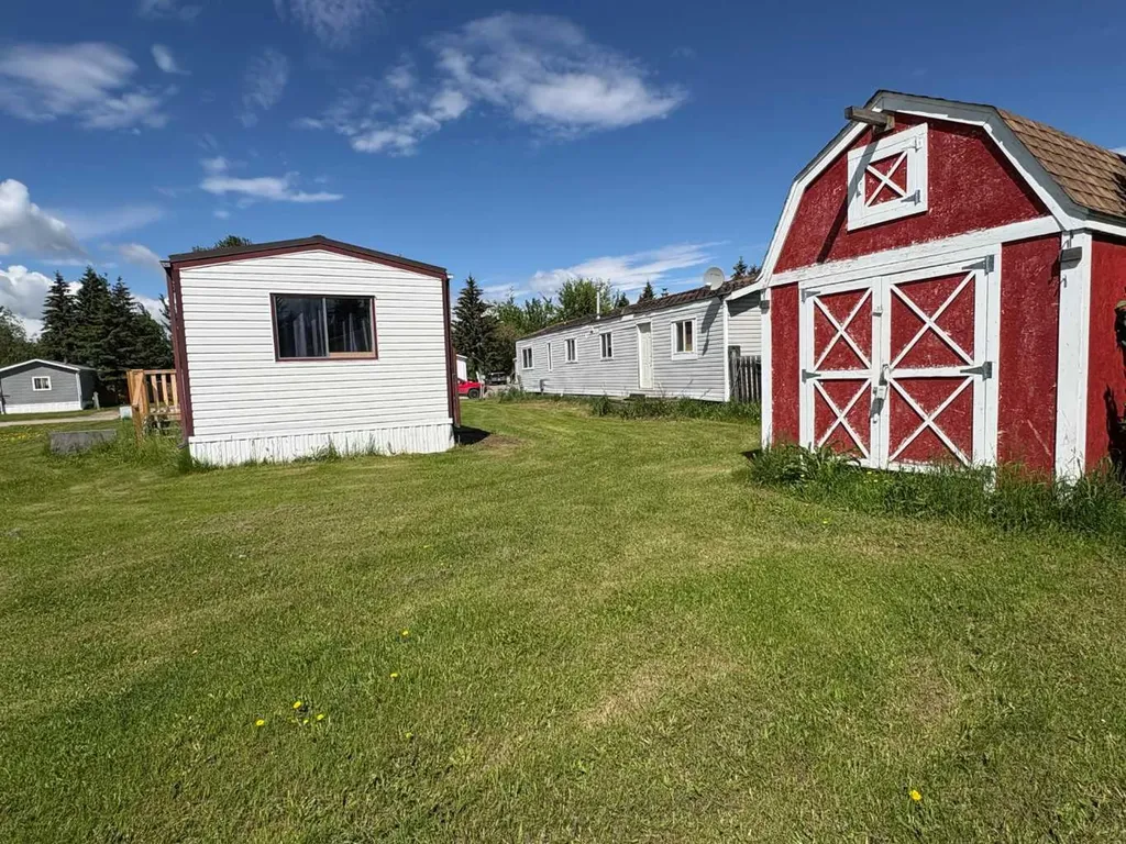 812 6 Avenue SW Slave Lake AB T0G 2A4