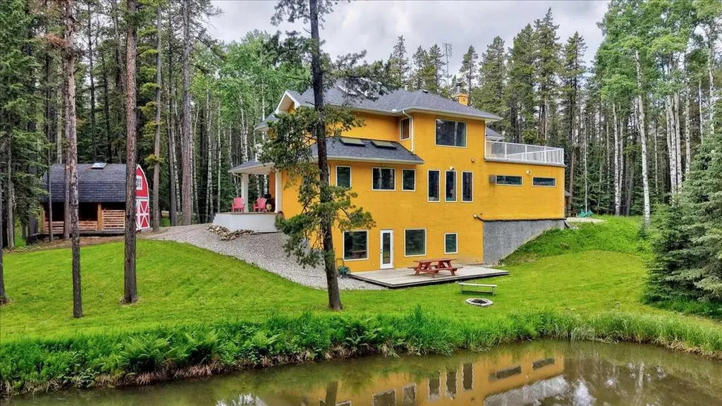 23 Highlands Boulevard Bragg Creek AB T0L 0K0
