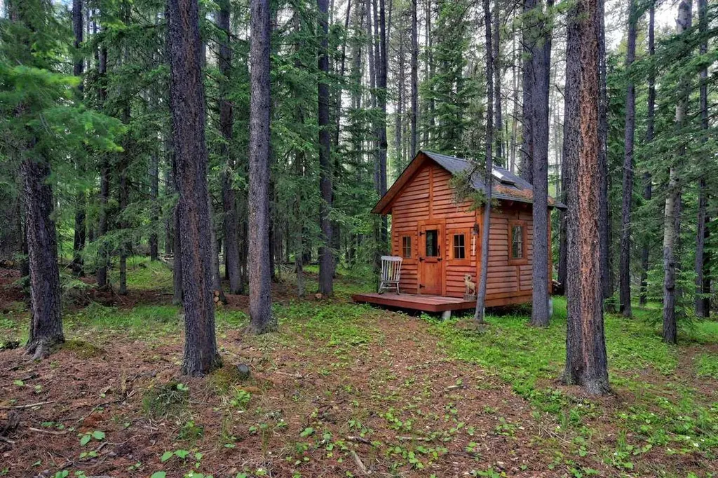 23 Highlands Boulevard Bragg Creek AB T0L 0K0
