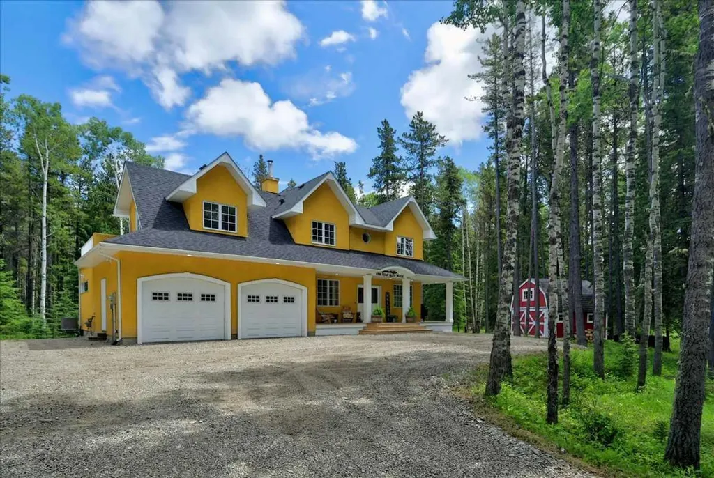23 Highlands Boulevard Bragg Creek AB T0L 0K0