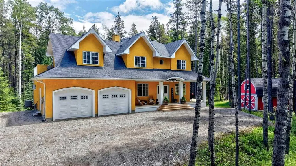 23 Highlands Boulevard Bragg Creek AB T0L 0K0