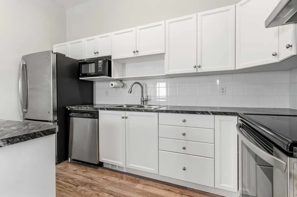 344 Drummond Avenue Red Deer AB T4R 3B6
