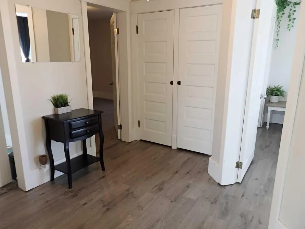 4706 53 Avenue Vermilion AB T9X 1S2