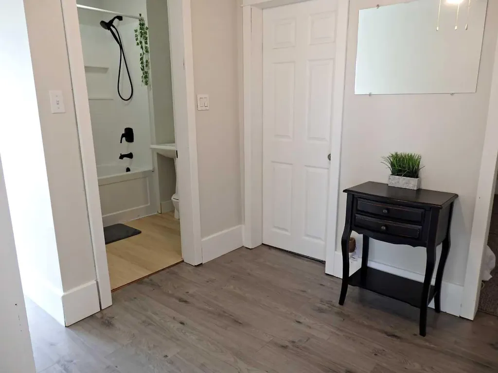 4706 53 Avenue Vermilion AB T9X 1S2
