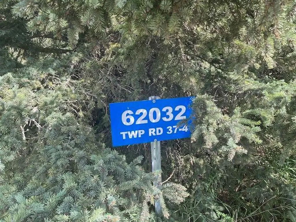 62030 Twp 37-4 Rural Clearwater County AB T2T 2A3