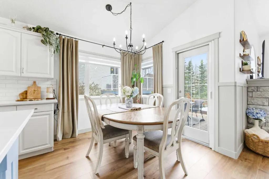 212 Cove Drive Chestermere AB T1X 1E9