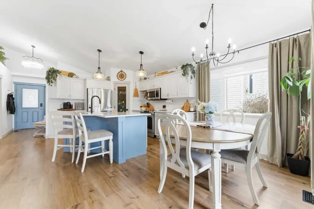 212 Cove Drive Chestermere AB T1X 1E9