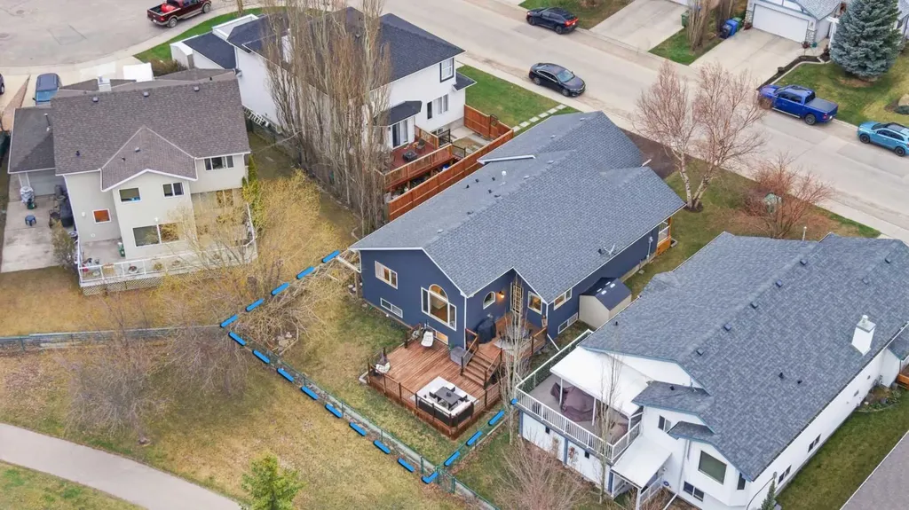 212 Cove Drive Chestermere AB T1X 1E9
