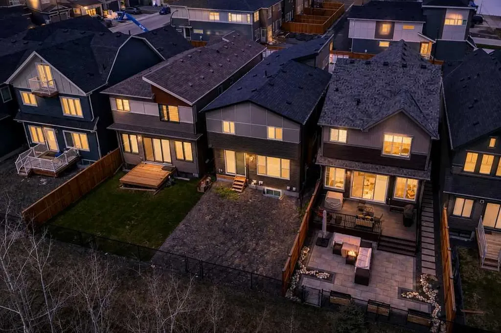 55 Silver Spruce Grove SW Calgary AB T2X 5L9