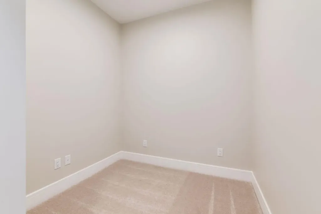 4270 Norford Avenue NW Calgary AB T3B 6A8