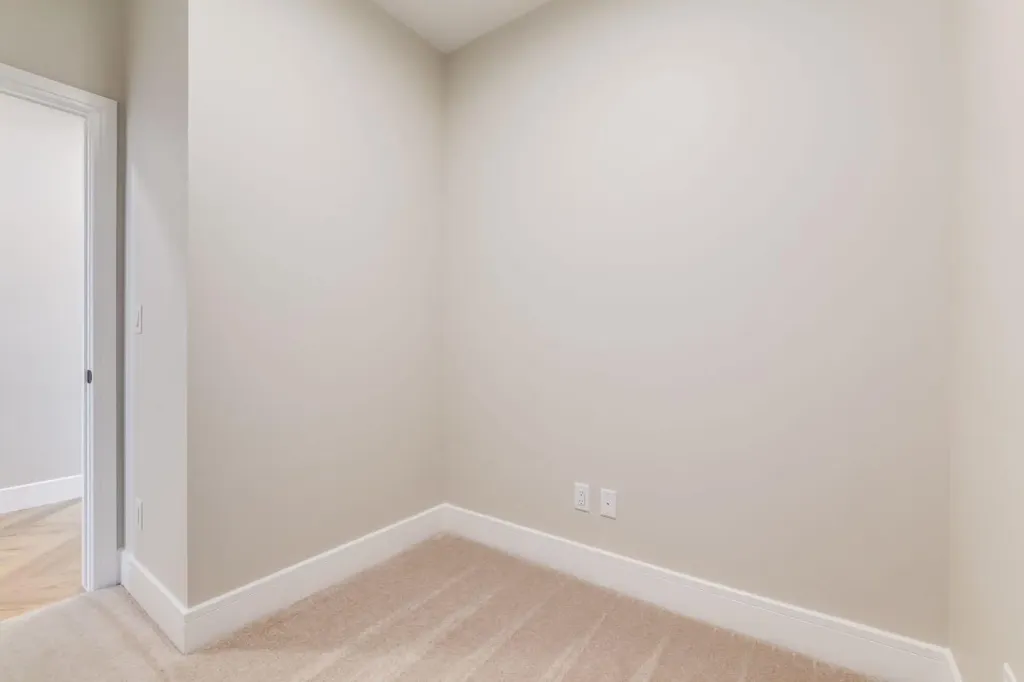 4270 Norford Avenue NW Calgary AB T3B 6A8
