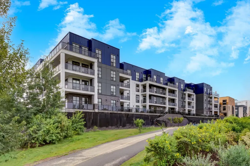 4270 Norford Avenue NW Calgary AB T3B 6A8