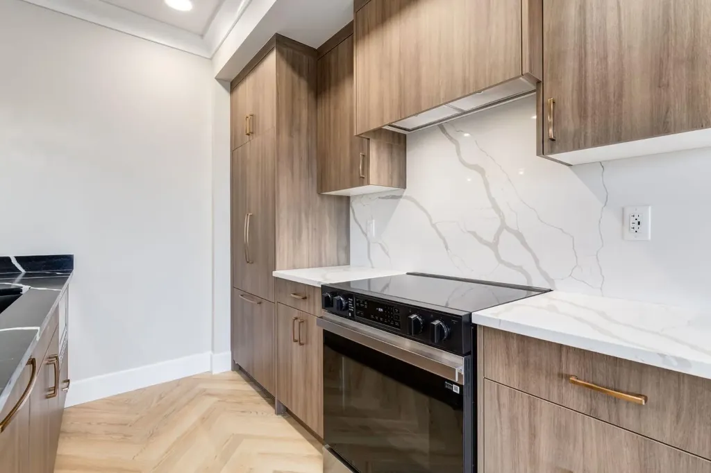 4270 Norford Avenue NW Calgary AB T3B 6A8