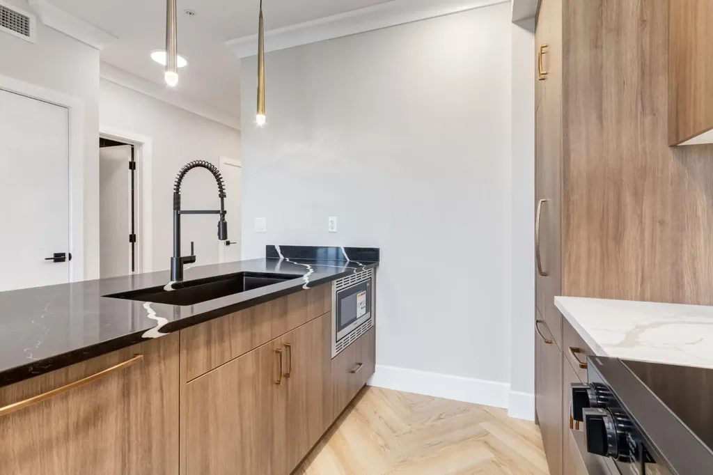 4270 Norford Avenue NW Calgary AB T3B 6A8