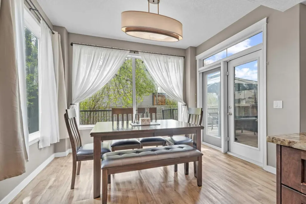 31 Brightondale Close SE Calgary AB T2Z 4M6