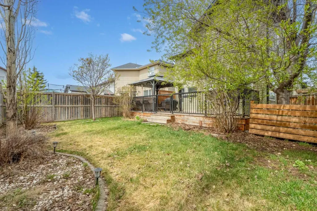 31 Brightondale Close SE Calgary AB T2Z 4M6