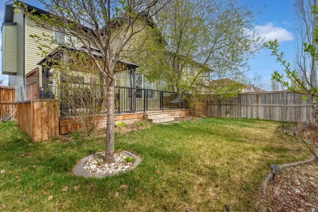 31 Brightondale Close SE Calgary AB T2Z 4M6