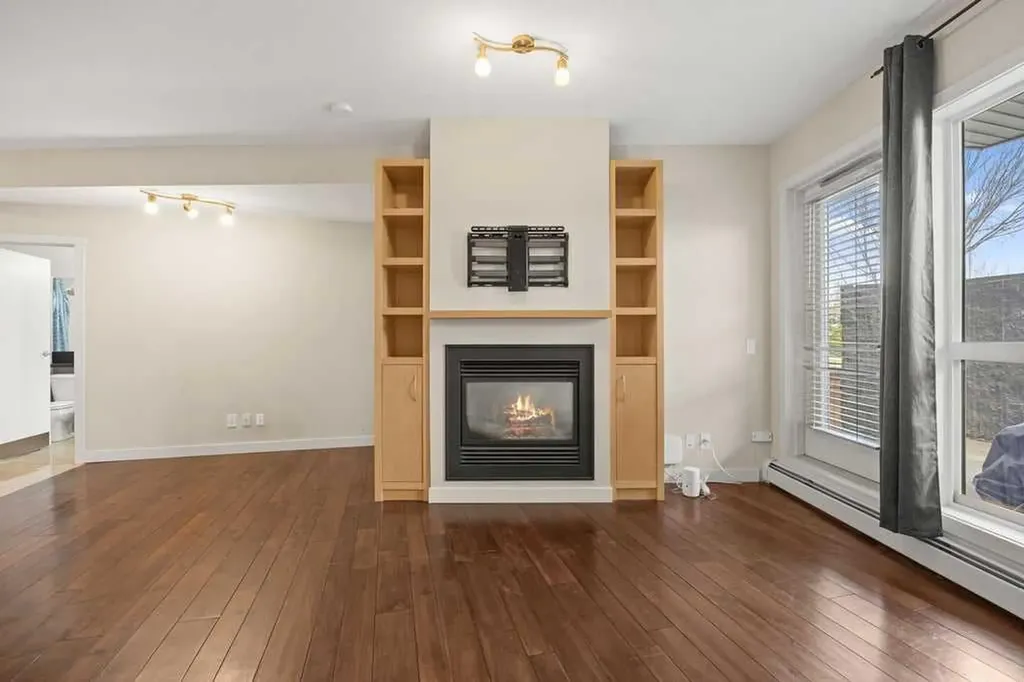69 Springborough Court SW Calgary AB T3H 5V5