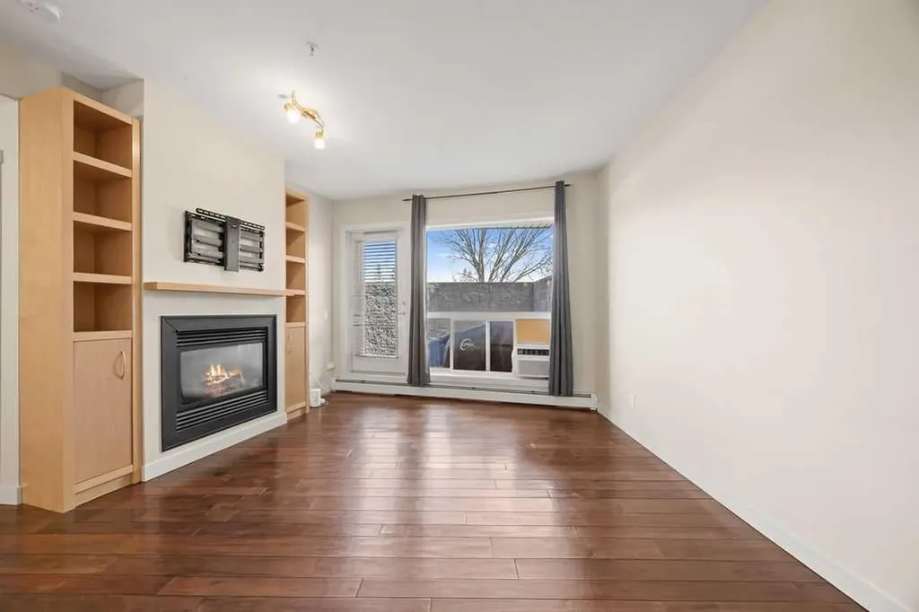 69 Springborough Court SW Calgary AB T3H 5V5