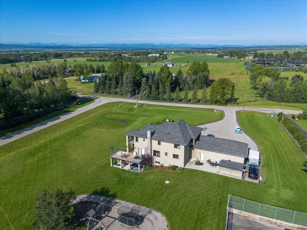 244094 Partridge Place Rural Rocky View County AB T3Z3M2