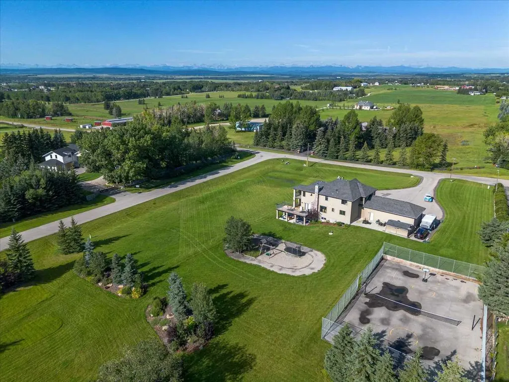 244094 Partridge Place Rural Rocky View County AB T3Z3M2