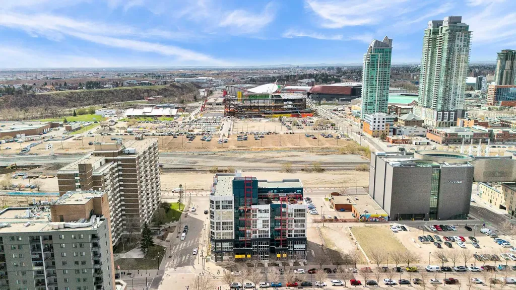 535 8 Avenue SE Calgary AB T2G 5S9