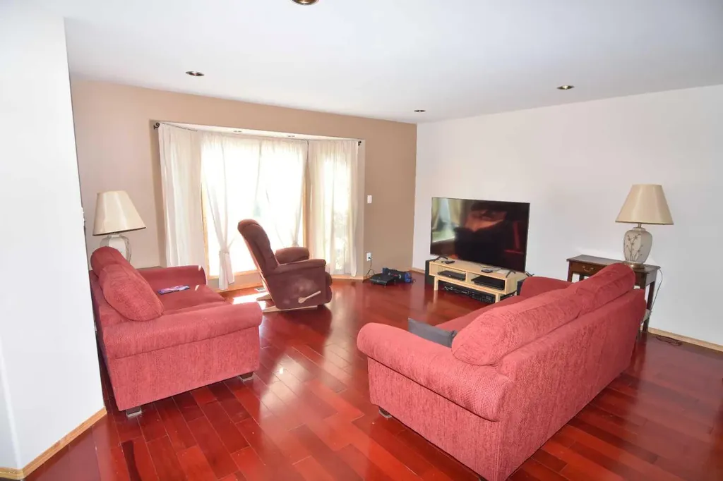 6151 Penworth Road SE Calgary AB T2A 4J9