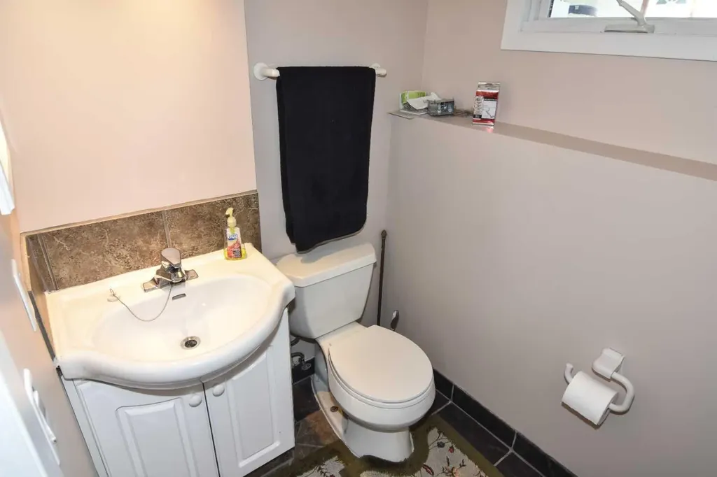6151 Penworth Road SE Calgary AB T2A 4J9