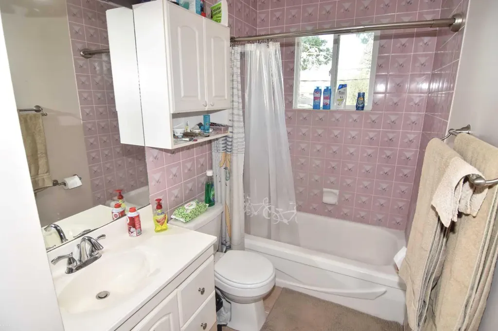 6151 Penworth Road SE Calgary AB T2A 4J9
