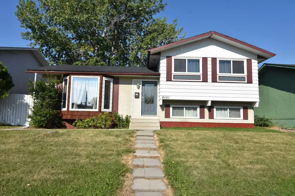 6151 Penworth Road SE Calgary AB T2A 4J9