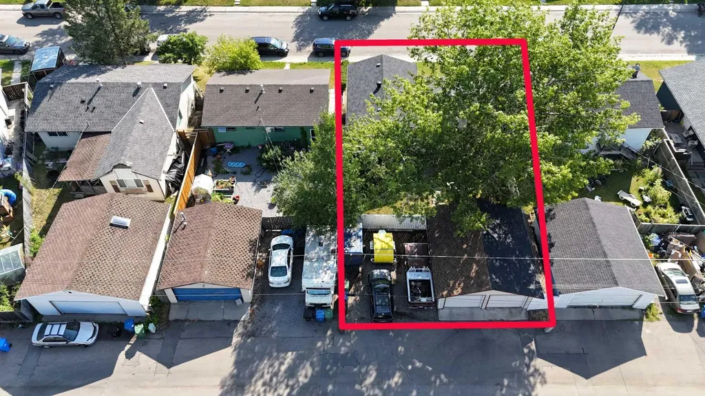 6151 Penworth Road SE Calgary AB T2A 4J9