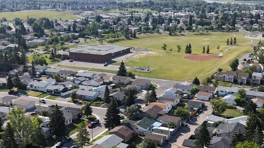 6151 Penworth Road SE Calgary AB T2A 4J9