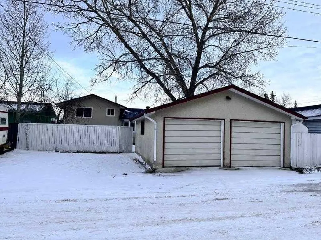 6151 Penworth Road SE Calgary AB T2A 4J9