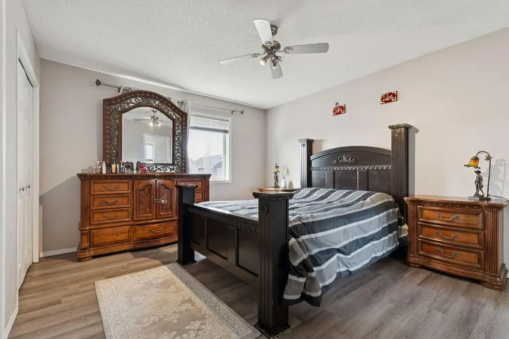 35 Saddletree Drive NE Calgary AB T3J 5C7