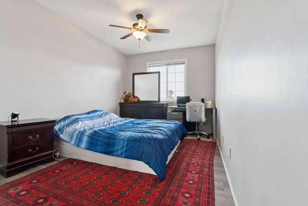 35 Saddletree Drive NE Calgary AB T3J 5C7