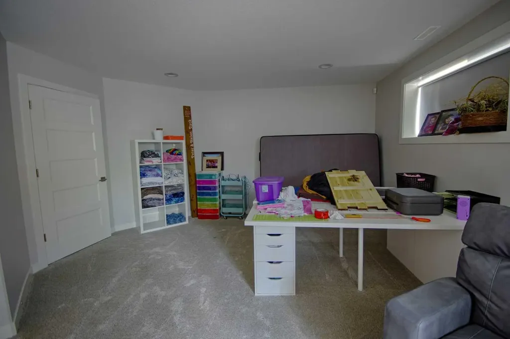 807 Sunset Place Picture Butte AB T0K 1V0