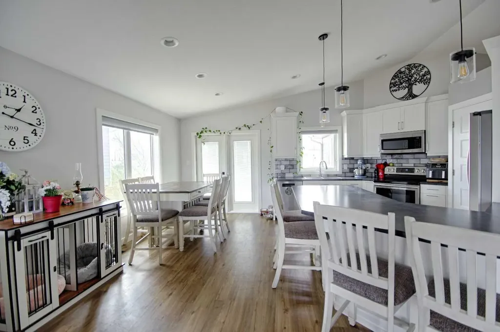 807 Sunset Place Picture Butte AB T0K 1V0