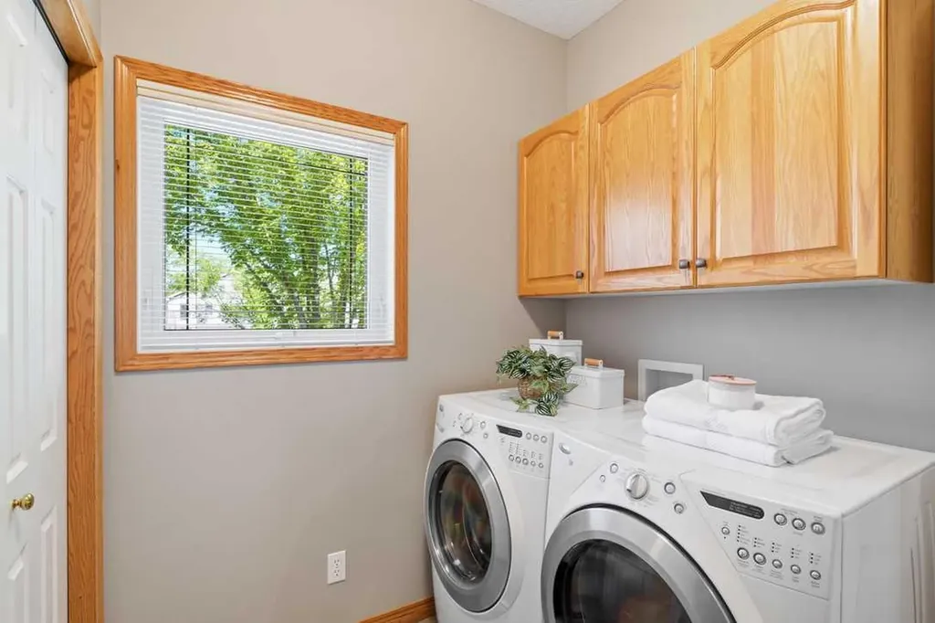 545 Rocky Ridge Bay NW Calgary AB T3G 4E7