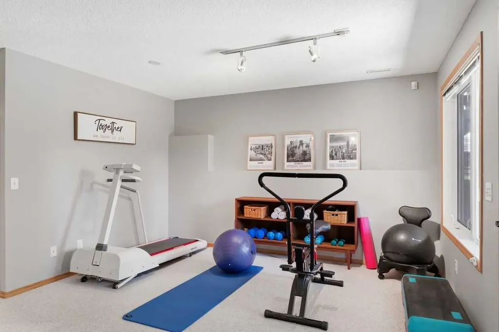 545 Rocky Ridge Bay NW Calgary AB T3G 4E7