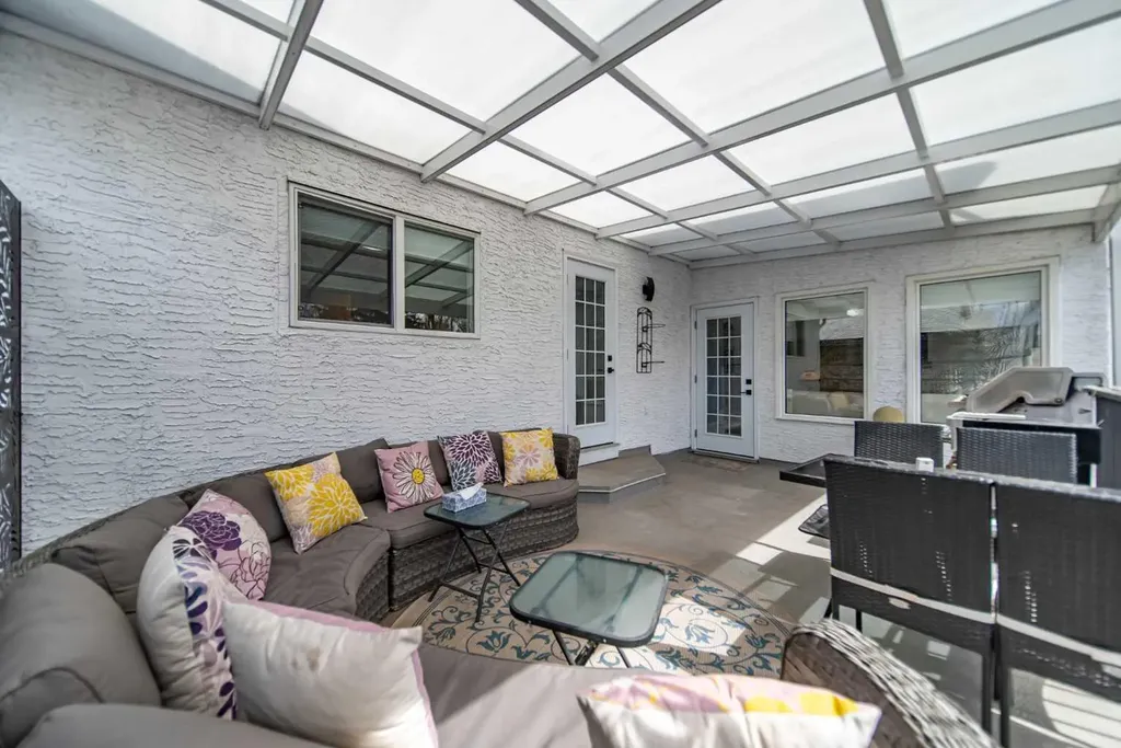 9 Scripps Landing NW Calgary AB T3L1V9