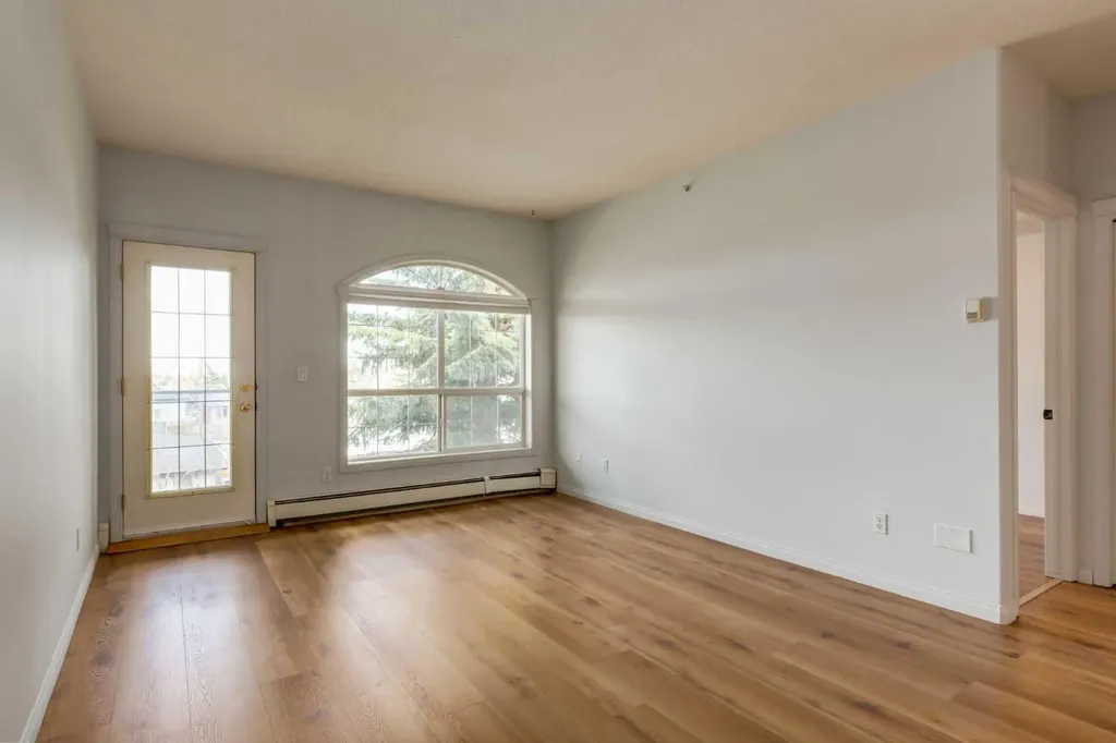 1919 31 Street SW Calgary AB T3E 2M9
