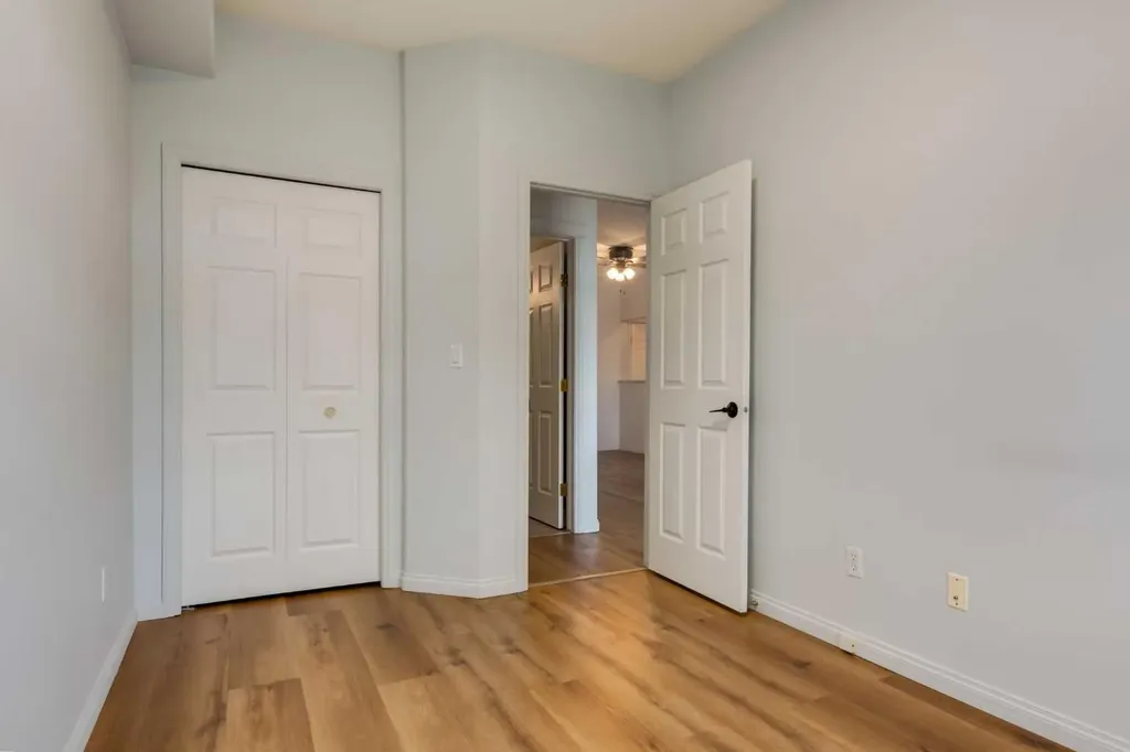 1919 31 Street SW Calgary AB T3E 2M9