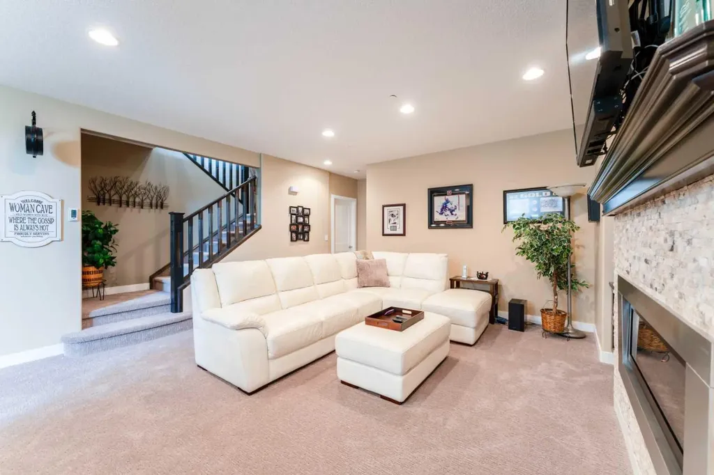 149 Muirfield Boulevard Lyalta AB T0J 1Y1