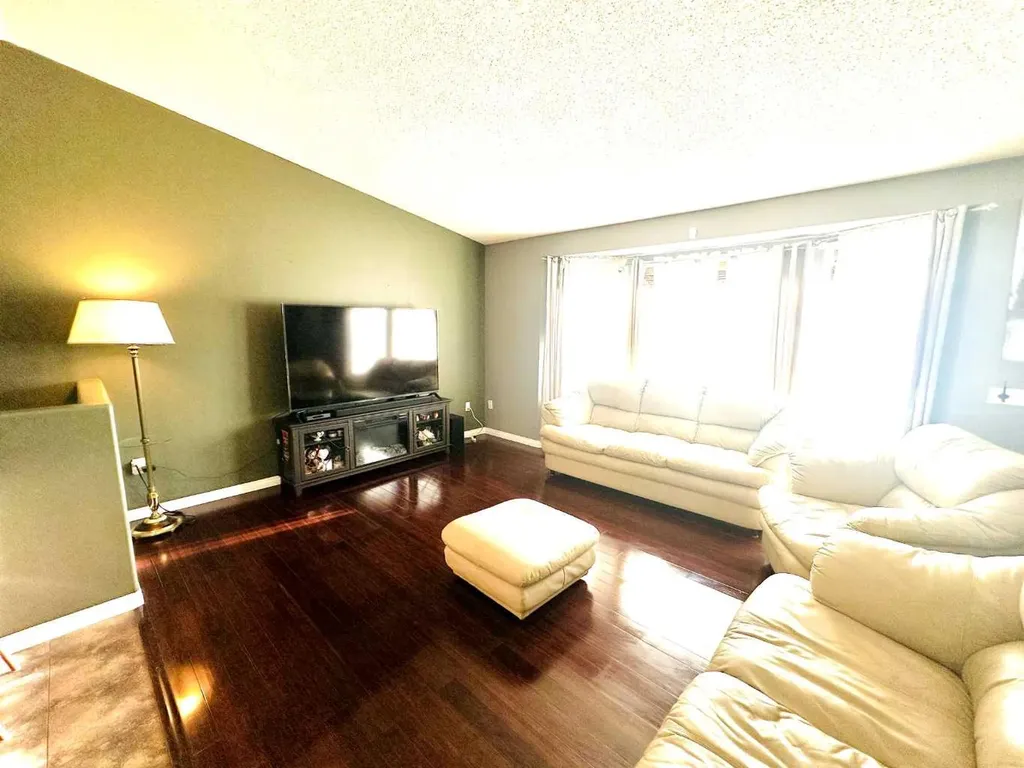 1105 19 Street Wainwright AB T9W1V1