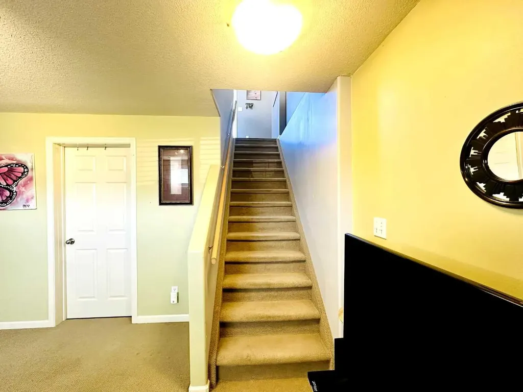 1105 19 Street Wainwright AB T9W1V1