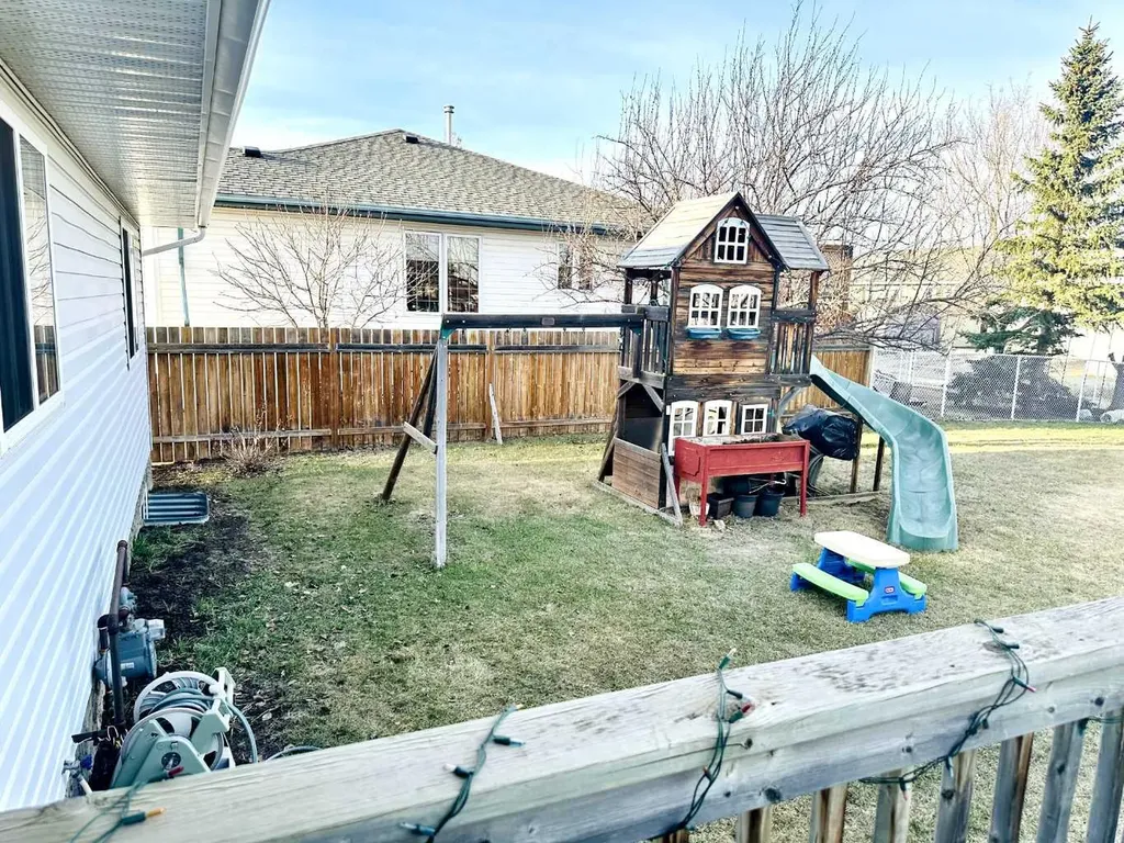 1105 19 Street Wainwright AB T9W1V1